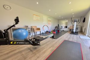 Garden Studio- click for photo gallery